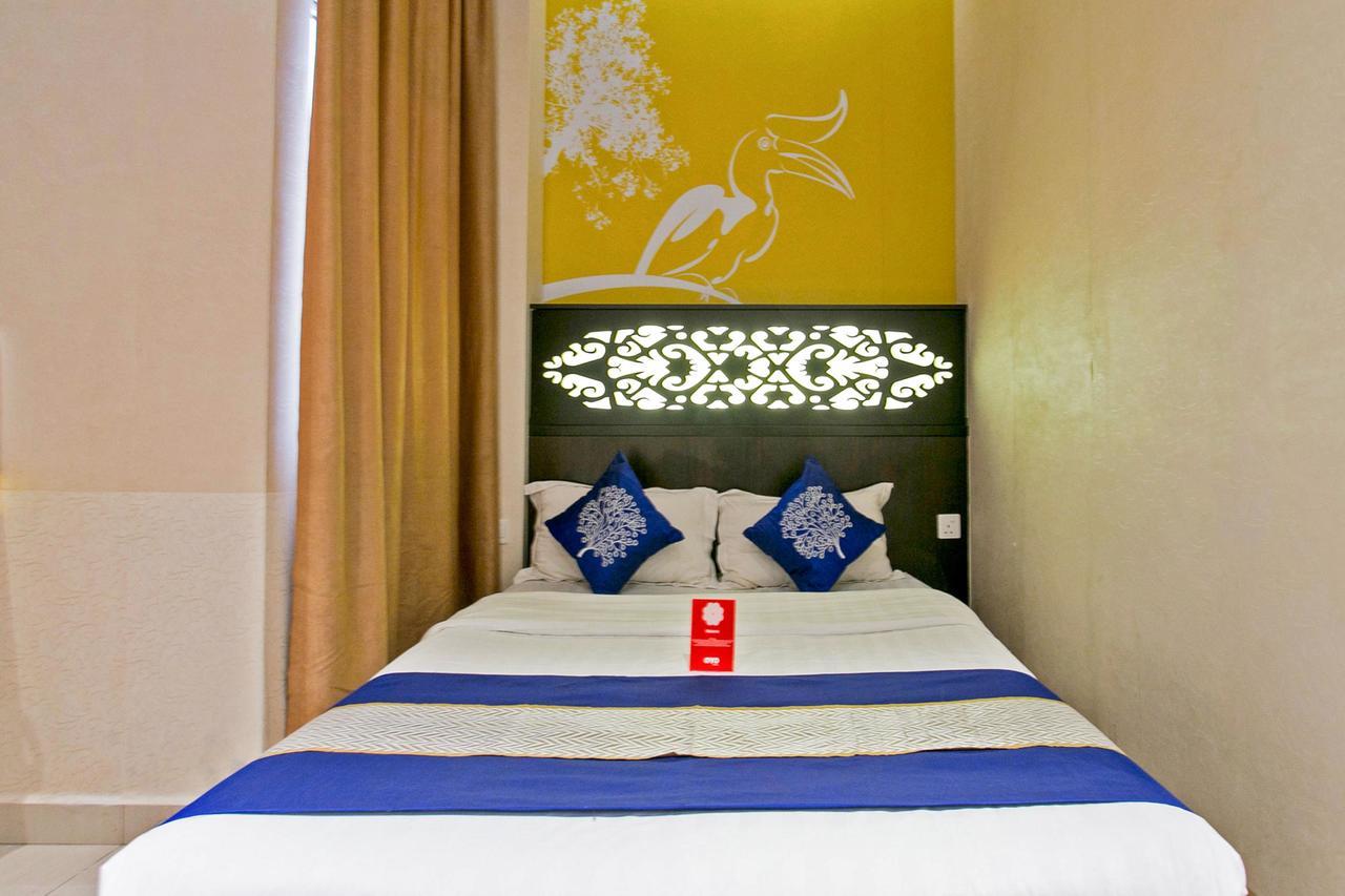 Sri Enstek Hotel Klia, Klia 2 & F1 Sepang Exterior foto